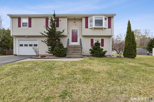 72 Briar Patch Dr, Berlin, CT, 06037-2204 | Card Image