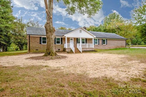 7680 Sifford Rd, Stanley, NC, 28164-7715 | Card Image
