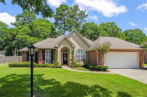 1107 Meadow Ct, Mandeville, LA, 70448-8437 | Card Image