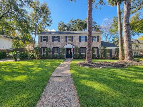 10703 Idlebrook Dr, Houston, TX, 77070-2924 | Card Image