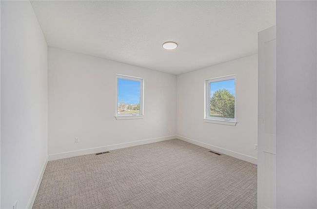 22903 W 72 Nd Ter, Townhouse with 4 bedrooms, 4 bathrooms and null parking in Shawnee KS | Image 16