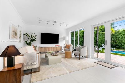 874 W 47th St, House other with 4 bedrooms, 3 bathrooms and null parking in Miami Beach FL | Image 2