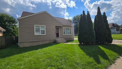 673 Orange St, Elgin, IL, 60123-7473 | Card Image