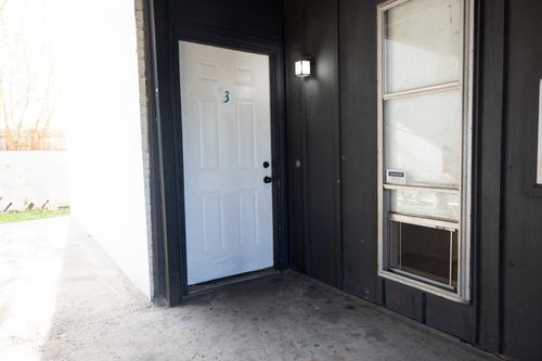 r3-320 Welch Rd, Nashville, TN, 37211-3725 | Card Image