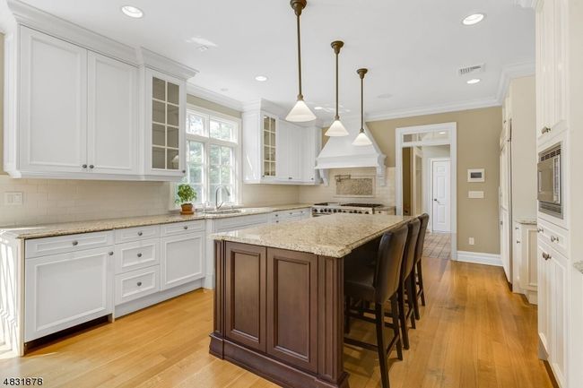 7 Country Club Dr, House other with 5 bedrooms, 5 bathrooms and null parking in Chatham Twp NJ | Image 7