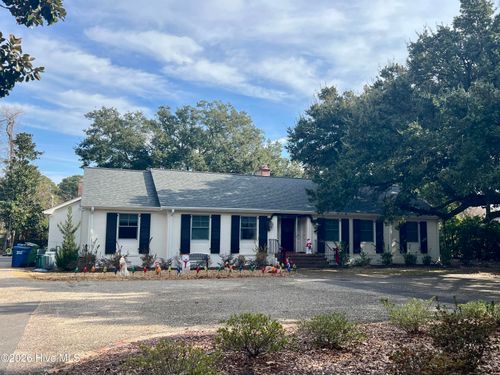 1833 S Live Oak Parkway, Wilmington, NC, 28403 | Card Image