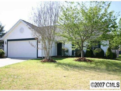 8-5419 Haybridge Rd, Charlotte, NC, 28269-2177 | Card Image