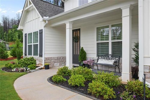 17 Magnolia Ct, Dallas, GA, 30132-3346 | Card Image