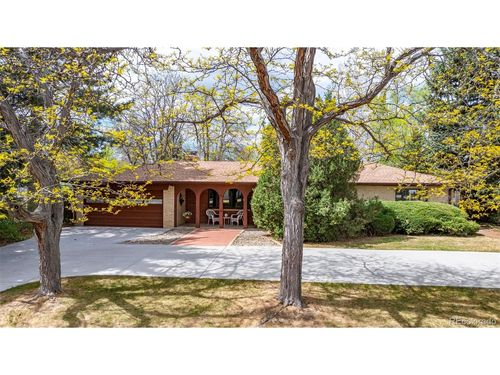 885 Everett St, Lakewood, CO, 80215-5429 | Card Image