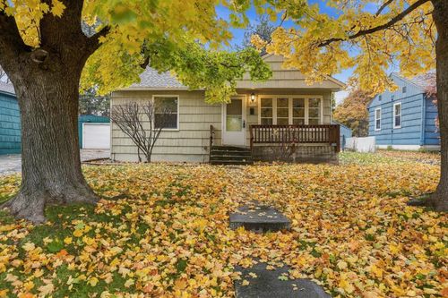 1425 E 40th Ave, Spokane, WA, 99203 | Card Image