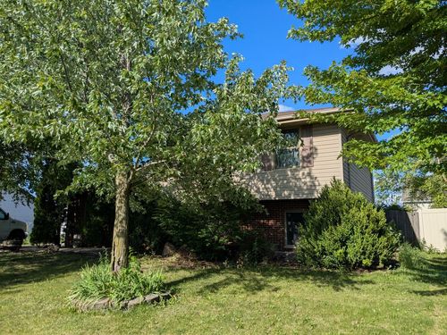 1320 Howland Dr, Joliet, IL, 60431-6076 | Card Image