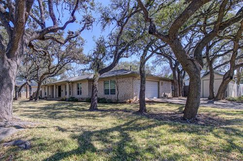 7305 W Rim Dr, Austin, TX, 78731-2046 | Card Image