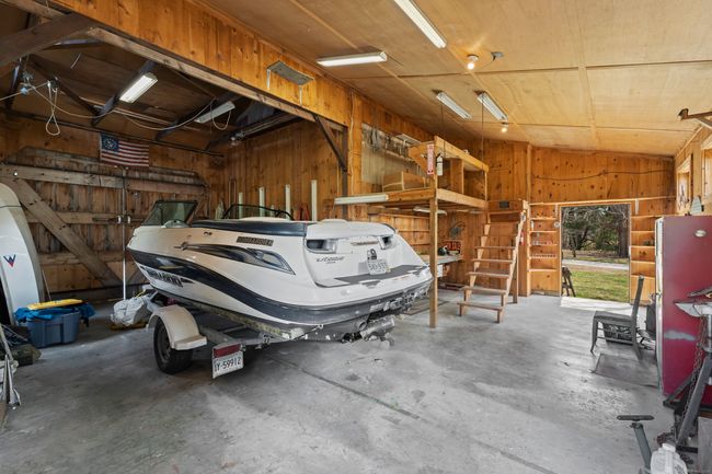 Multipurpose Haven: Outbuilding Ready for Your Boat, Workshop, or Storage Dreams | Image 35