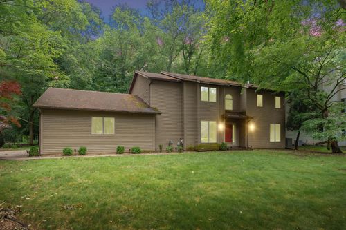 2963 Brynmawr Dr, Portage, MI, 49024-5656 | Card Image
