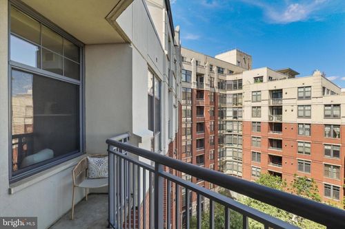 apt-735-1021 N Garfield St, ARLINGTON, VA, 22201-2579 | Card Image