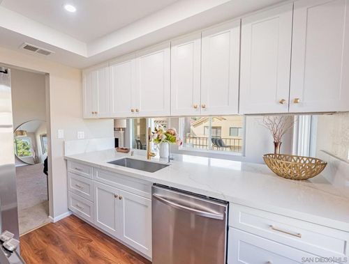 1031 Ficus Ln, San Marcos, CA, 92069-3168 | Card Image