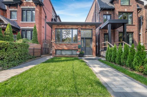 112 Argyle St, Toronto, ON, M6J1N9 | Card Image