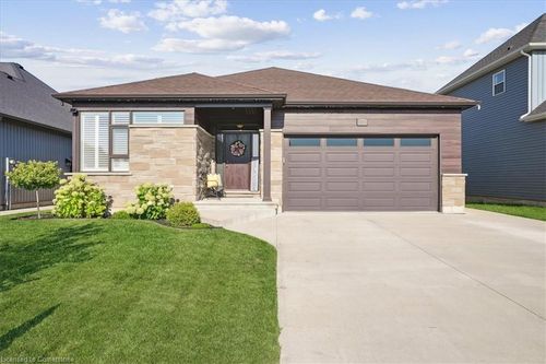 4188 Village Creek Dr, Stevensville, ON, L0S1S0 | Card Image