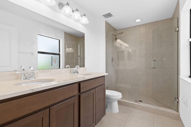 193 Nw 36 Th Ave, House other with 3 bedrooms, 3 bathrooms and null parking in Pompano Beach FL | Image 15