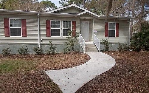 1350 Ne 115th Ave, Silver Springs, FL, 34488-2574 | Card Image