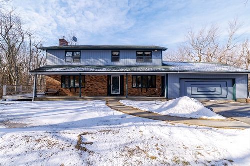 100 Asnebumskit Rd, Paxton, MA, 01612-1349 | Card Image