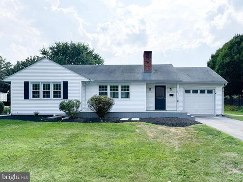 324 Highlawn Ave, ELIZABETHTOWN, PA, 17022-1614 | Card Image