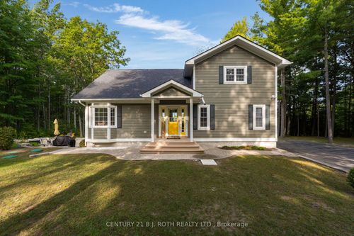 2710 Portage Trail, Minesing, ON, L9X0J3 | Card Image