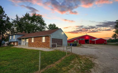 3910 Summit View Rd, Dublin, OH, 43016-8235 | Card Image