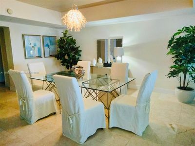 2409 - 3301 Ne 183rd St, Condo with 3 bedrooms, 3 bathrooms and null parking in Aventura FL | Image 3