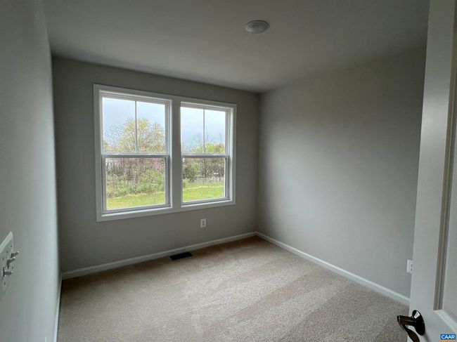 6033 Mccomb St, House attached with 4 bedrooms, 4 bathrooms and null parking in CROZET VA | Image 21