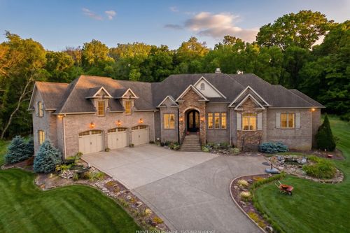 2160 Darks Mill Rd, Columbia, TN, 38401-7261 | Card Image