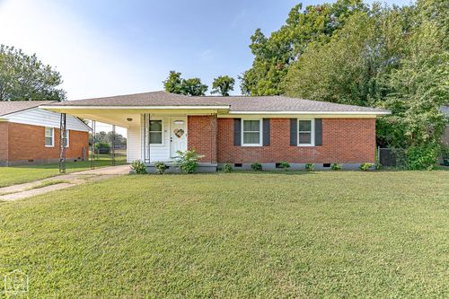 611 S Tennessee St, Blytheville, AR, 72315-2160 | Card Image