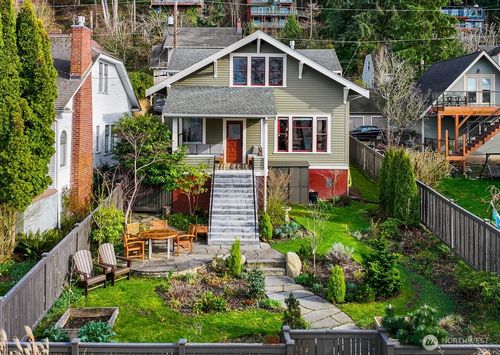 250 N Forest St, Bellingham, WA, 98225-5802 | Card Image