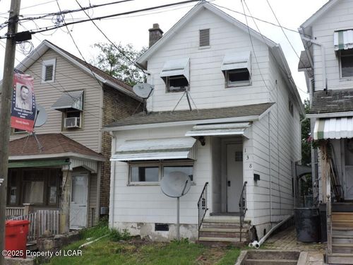 138 Espy St, Nanticoke, PA, 18634-4304 | Card Image