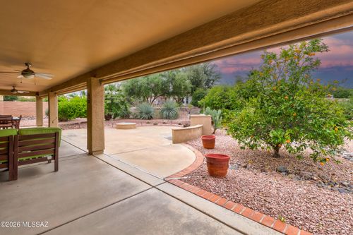2328 E Desert Pueblo Pass, Green Valley, AZ, 85614-5521 | Card Image
