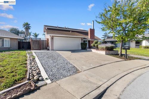 36671 Ponderosa Ct, Newark, CA, 94560-2765 | Card Image