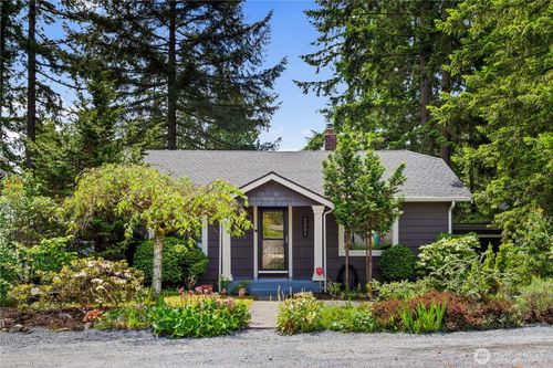 2231 Ne 169th Street, Shoreline, WA, 98155 | Card Image