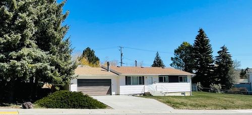 839 Garnet St, Kemmerer, WY, 83101-3421 | Card Image