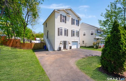 1780 Stratfield Rd, Fairfield, CT, 06825-1358 | Card Image