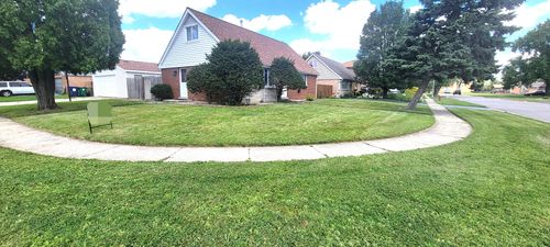 9236 Stanford Dr, Bridgeview, IL, 60455-2234 | Card Image