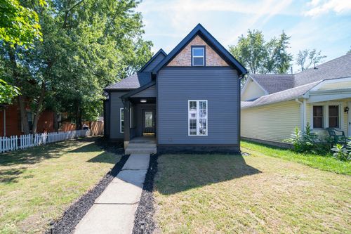 817 W 5th St, Anderson, IN, 46016-1015 | Card Image