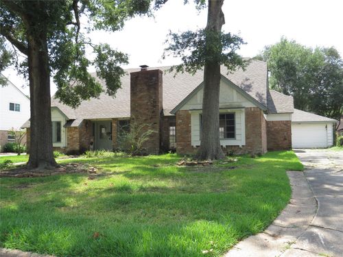 4318 Willow Hill Dr, Seabrook, TX, 77586-4313 | Card Image