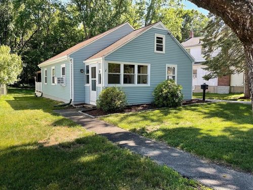 20 Pinevale Ave, Reading, MA, 01867-3827 | Card Image