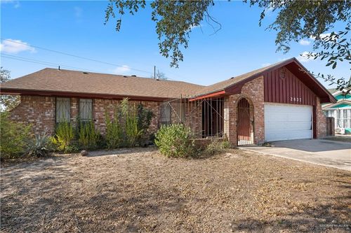 2837 N 28 1/2 St, McAllen, TX, 78501-1610 | Card Image