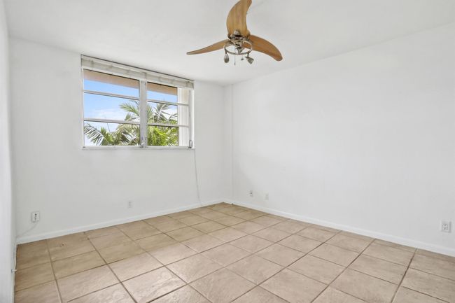 APT-367 - 4500 N Federal Hwy, Condo with 2 bedrooms, 2 bathrooms and null parking in Lighthouse Point FL | Image 16