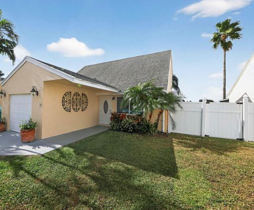 17 Tara Lakes Dr E, Boynton Beach, FL, 33436-6755 | Card Image