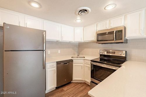 s1-5128 N 15th Street, Phoenix, AZ, 85014 | Card Image