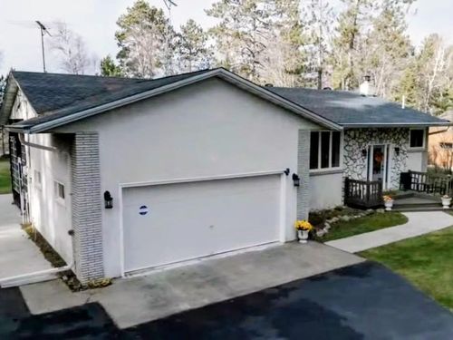 3975 Long Lake Shores Rd, Eveleth, MN, 55734-4112 | Card Image