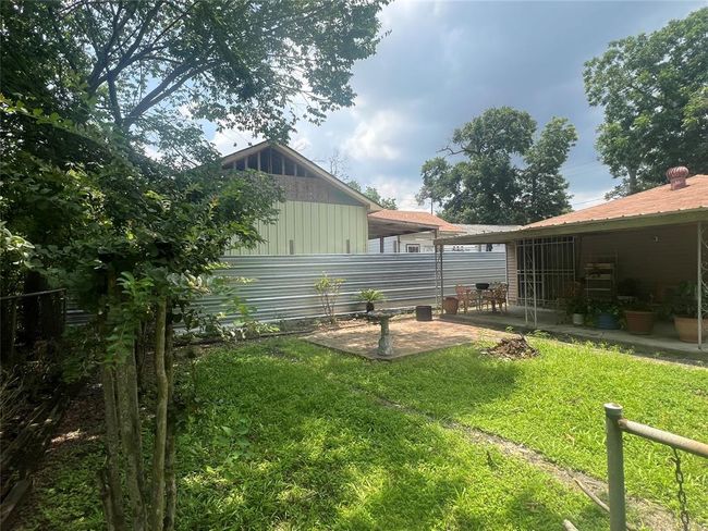 4300 Weaver Rd, House other with 3 bedrooms, 2 bathrooms and 2 parking in Houston TX | Image 23