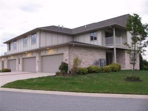 11193 Vermont Cir, Crown Point, IN, 46307 | Card Image